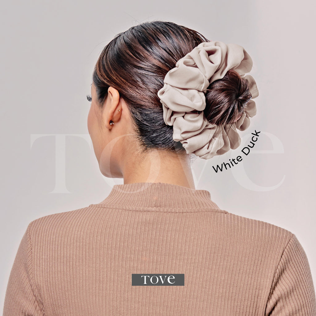 SCRUNCHY by TOVE ( Getah Rambut, Scrunchie Gebu )